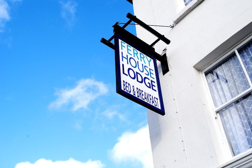 Ferry House Lodge Portsmouth Exterior foto